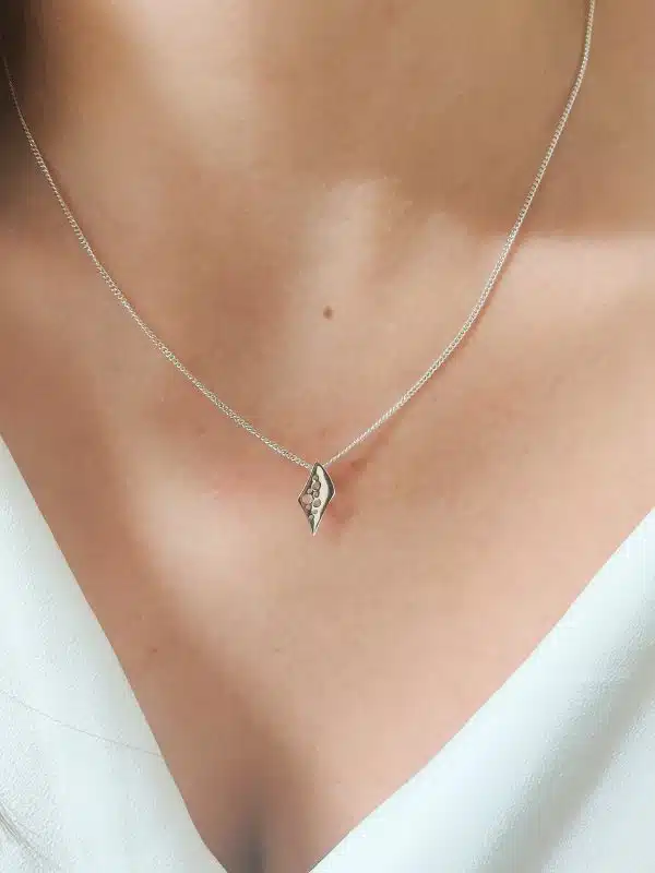 Nélum - Collier – Image 2